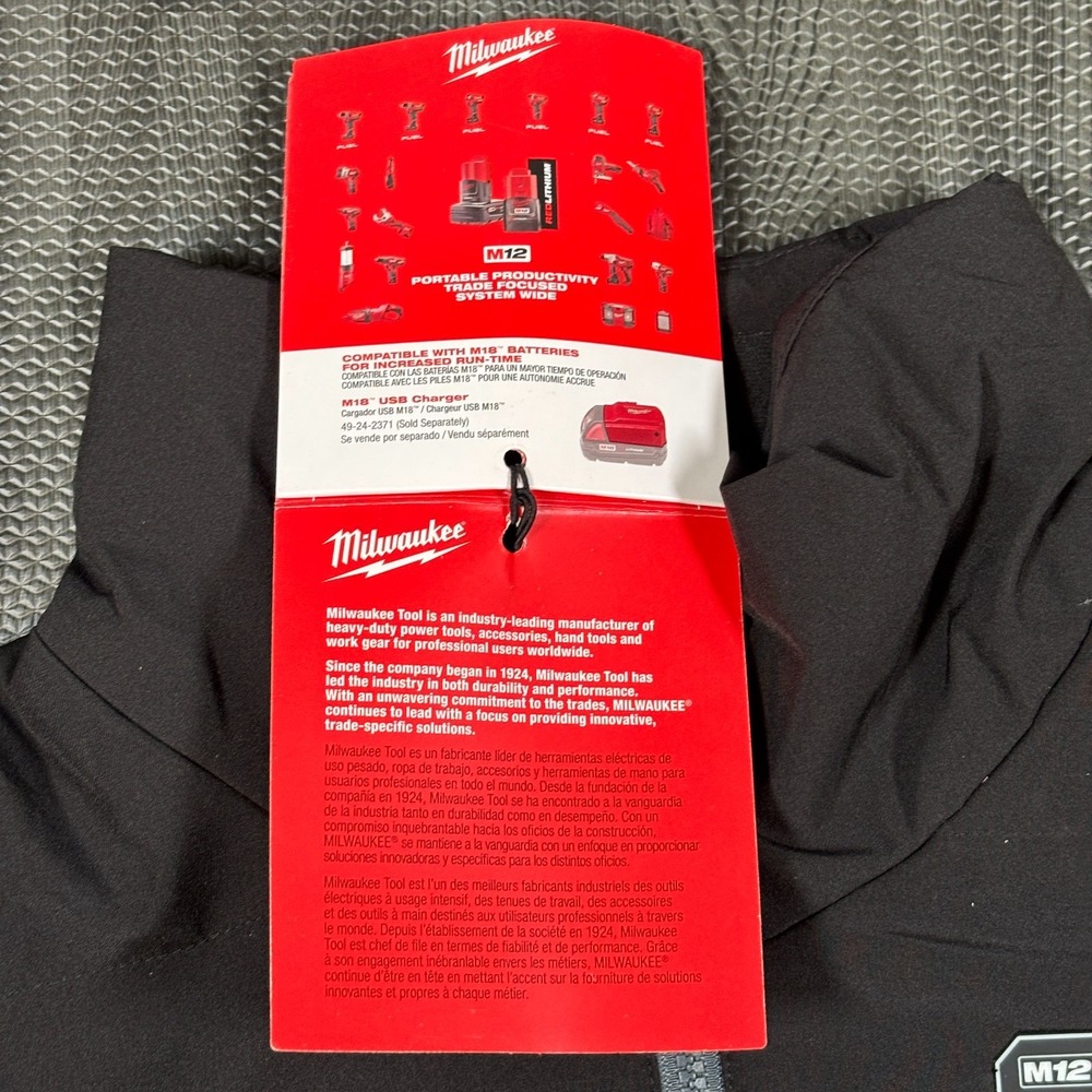 Milwaukee M12 Heated Gear Jacket Womens 2XL Black Softshell 232B-20XL NEW - Picture 14 of 16